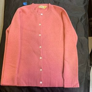 Used Vintage WOMENS pink cardigan sweater in good condition